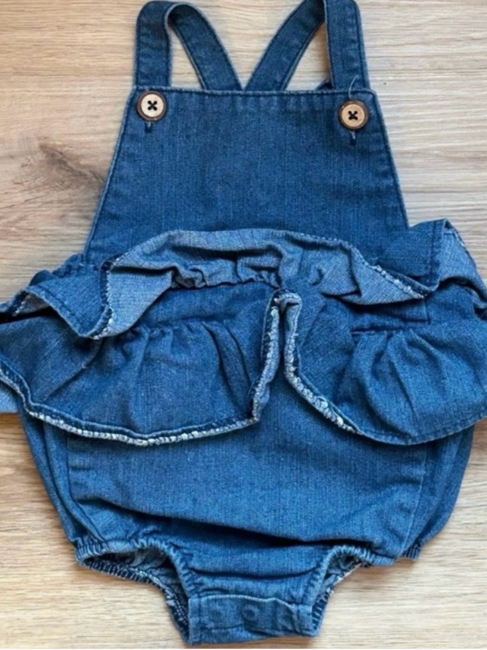 Mud Pie Baby Girl Denim Ruffle Bubble Romper 9-12M NWOT Blue Overall
